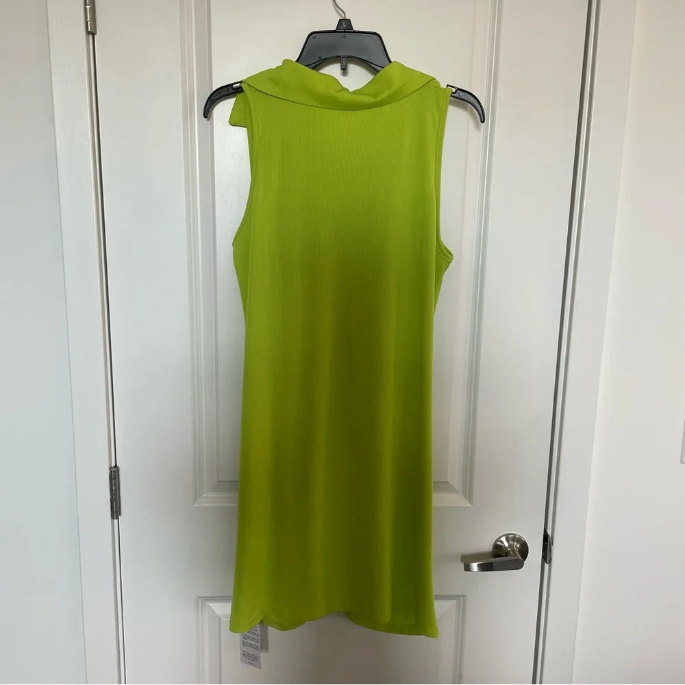 Lime Green Collared Sleeveless Button Down Dress - Picture 2 of 2